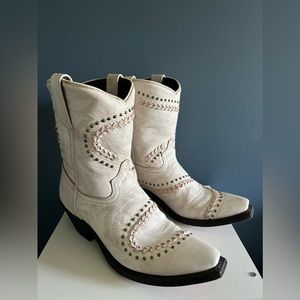 Bone White Cowboy Boots Size 9.5